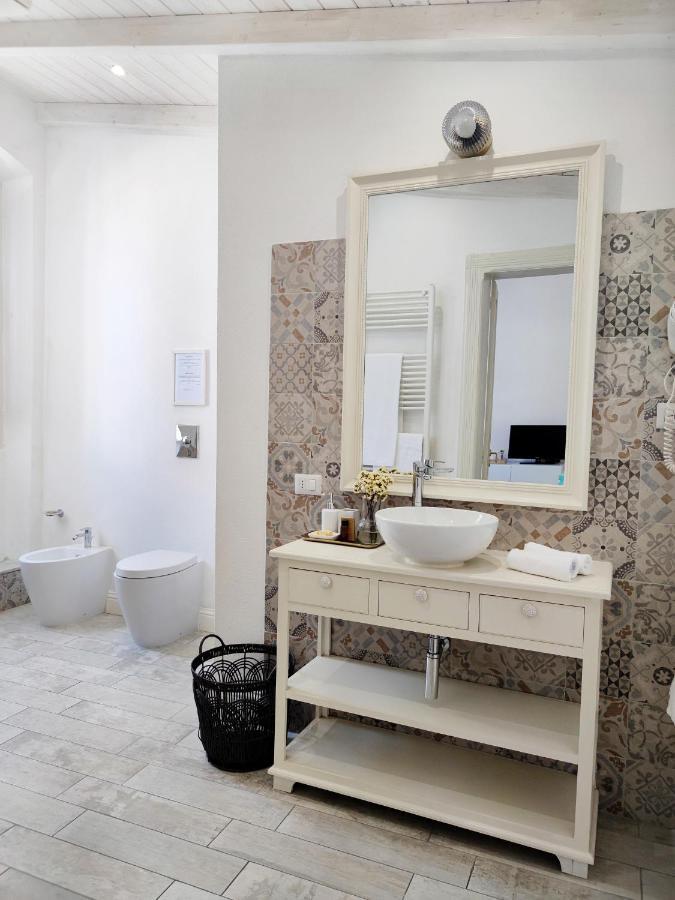 Hibiscus Comfort Stay Куарту-Сант'Элена Экстерьер фото