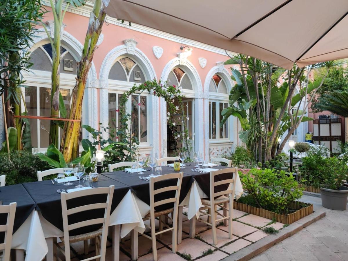 Hibiscus Comfort Stay Куарту-Сант'Элена Экстерьер фото